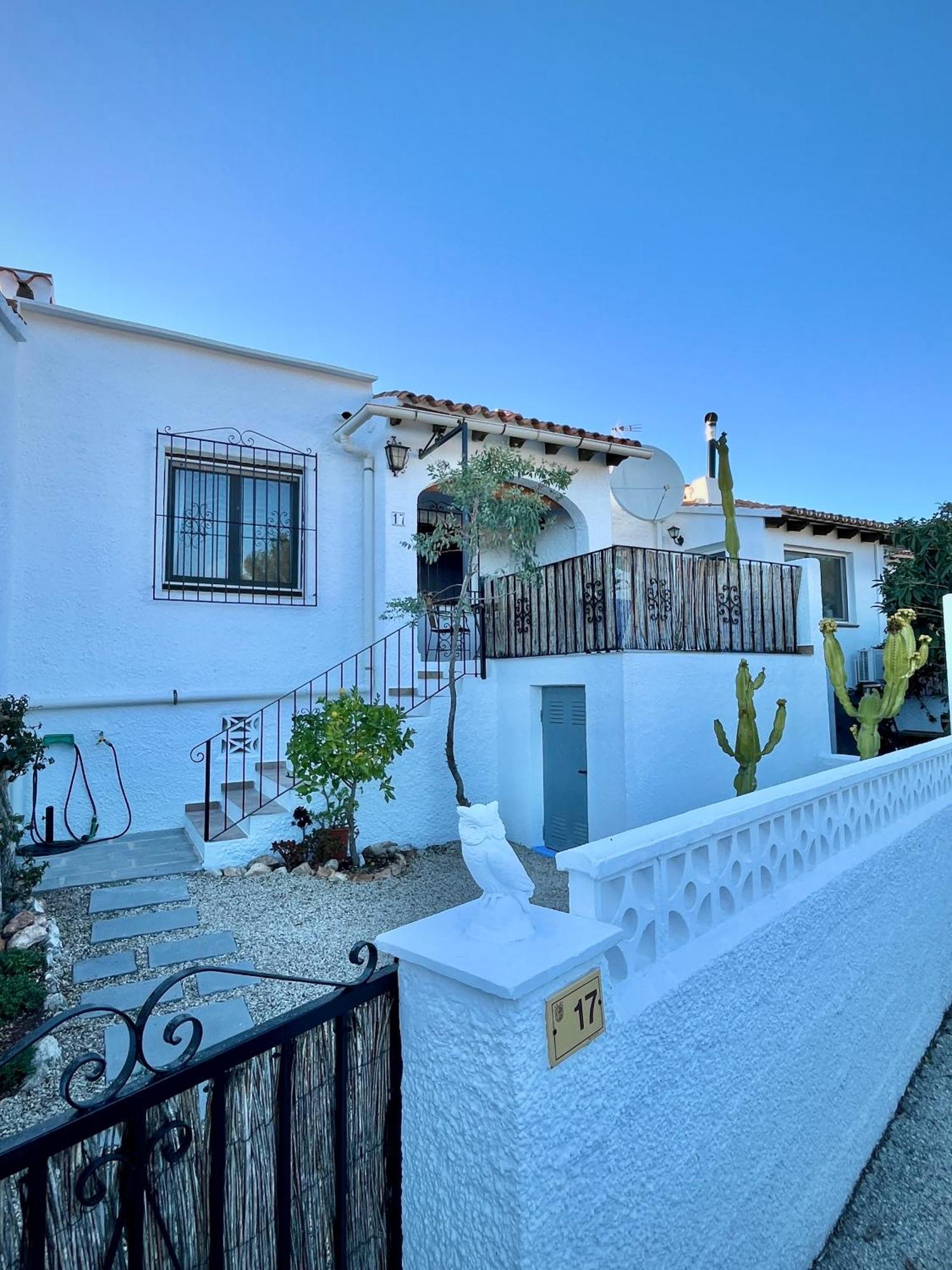 Bungalow Steps From Moraira Teulada Eksteriør billede