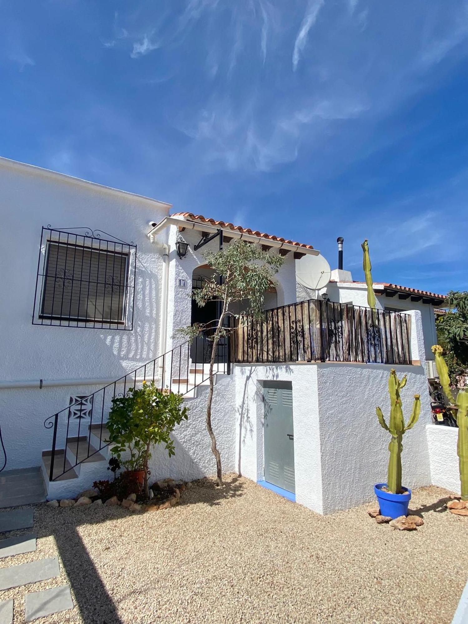 Bungalow Steps From Moraira Teulada Eksteriør billede