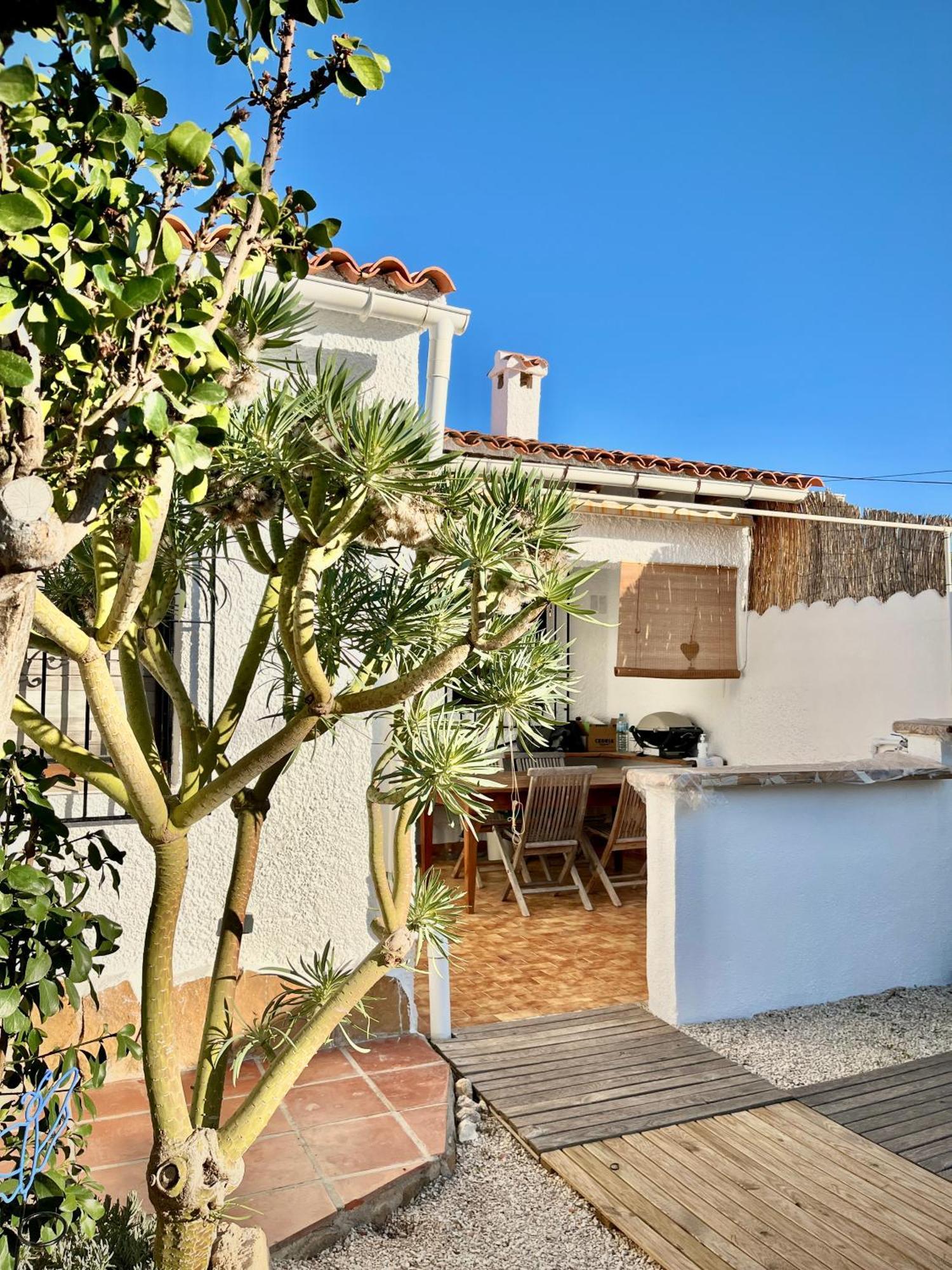 Bungalow Steps From Moraira Teulada Eksteriør billede